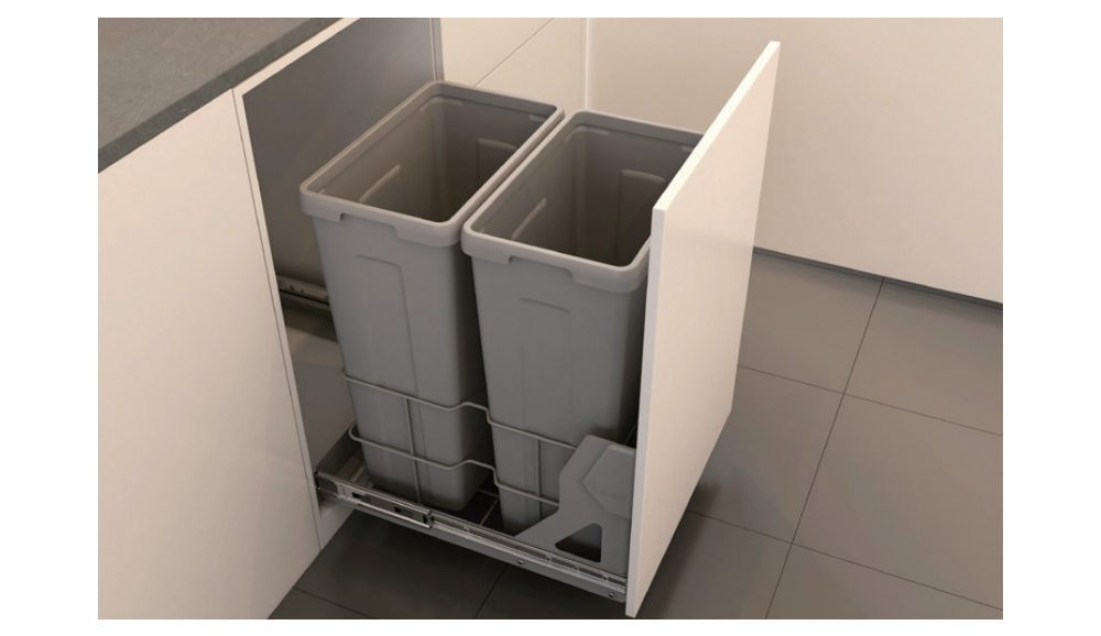 12.Trash Bin.jpg